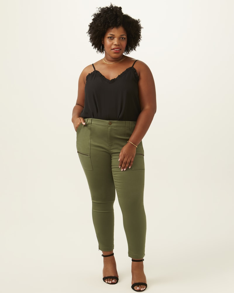 Plus size model with rectangle body shape wearing Posey Straight Leg Zipper Pant by Meri Skye | Dia&Co | dia_product_style_image_id:202239